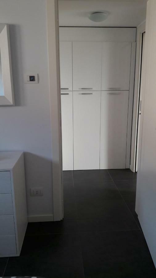 Casa Battisti Apartment Pero Bagian luar foto